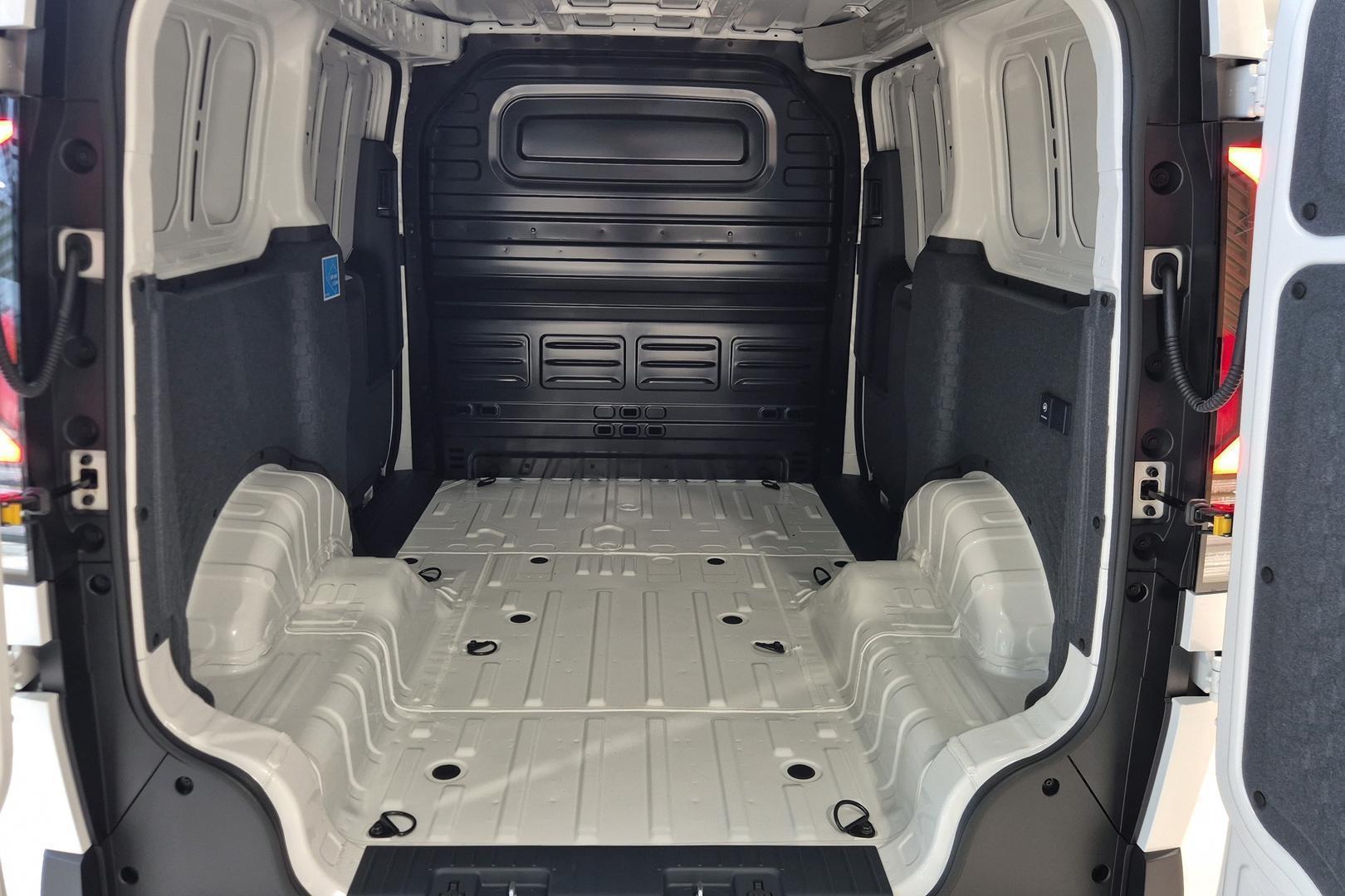 Kia PV5 Cargo 2026