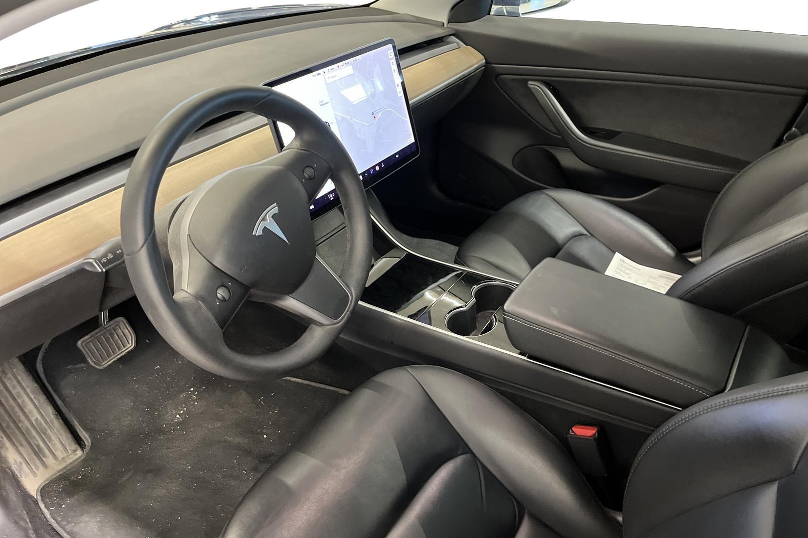 Tesla Model 3 2019