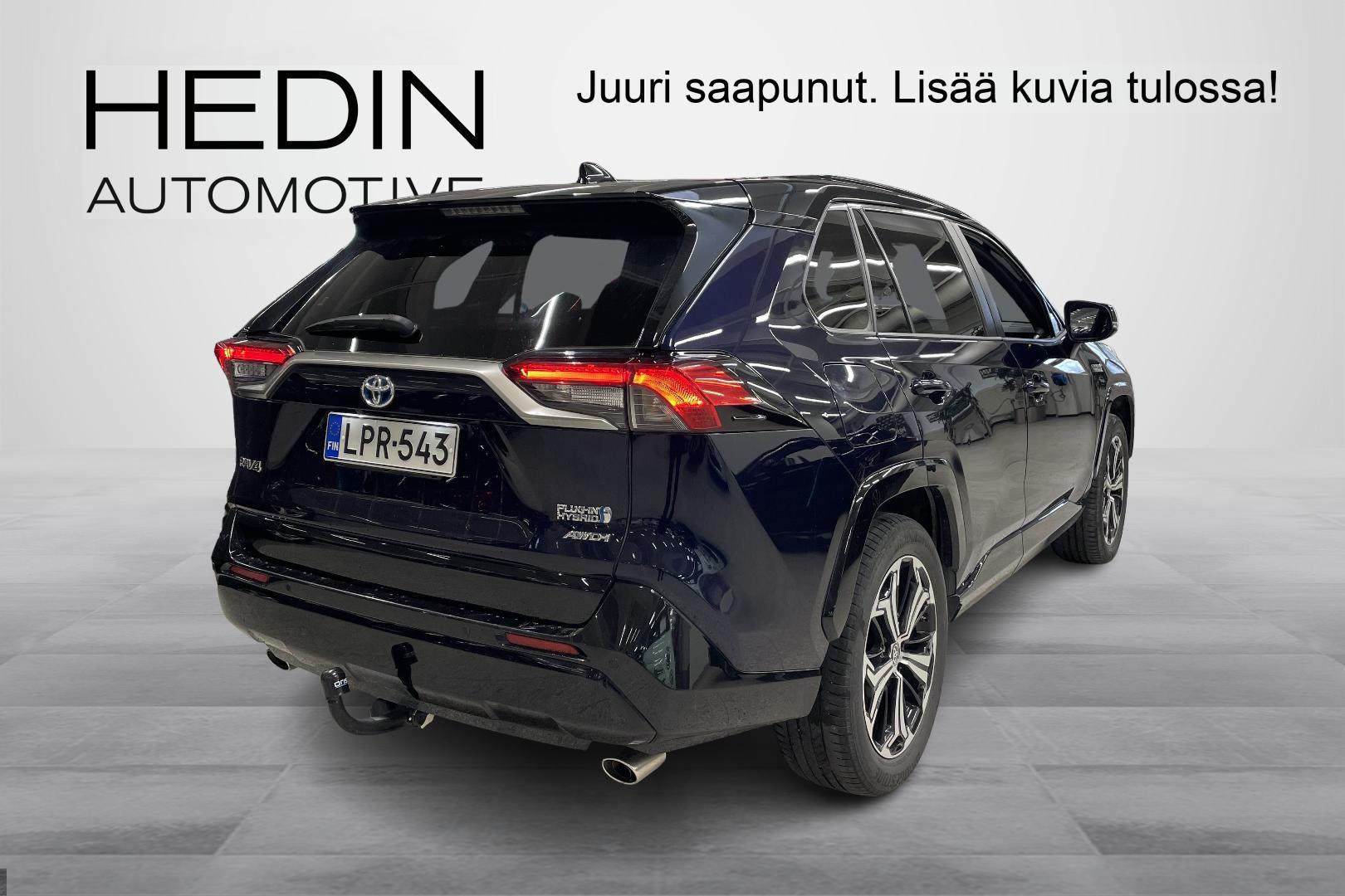 Toyota RAV4 Plug-in 2
