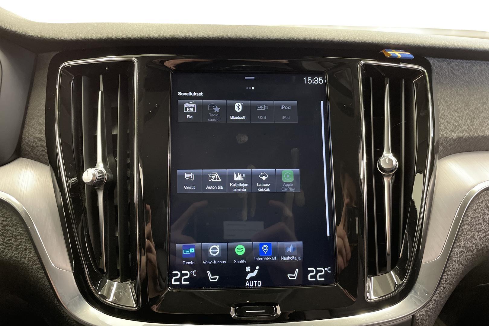 VOLVO V60 2020