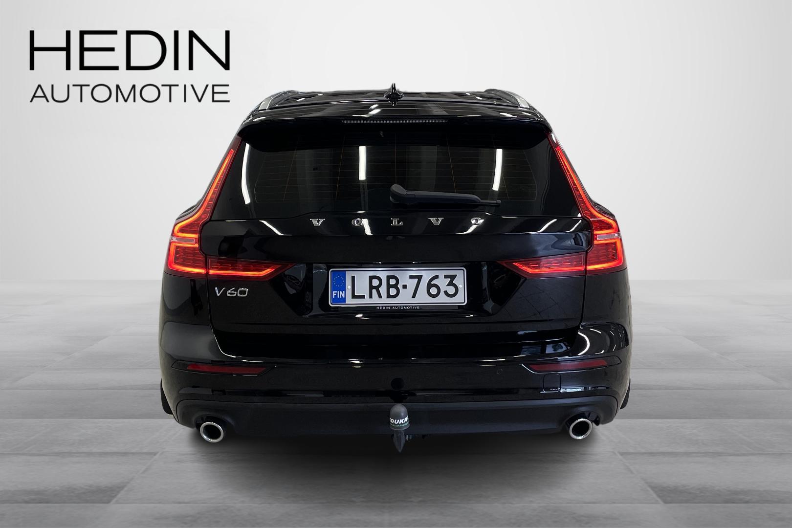 VOLVO V60 2020