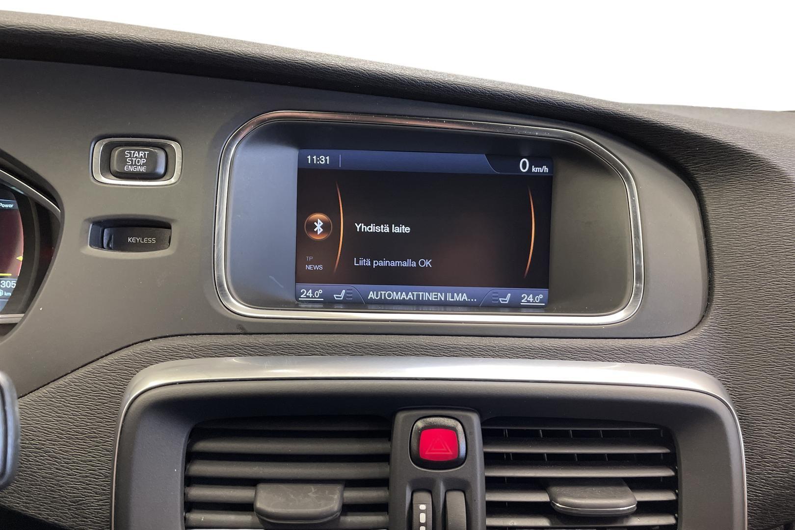 Volvo V40 2013