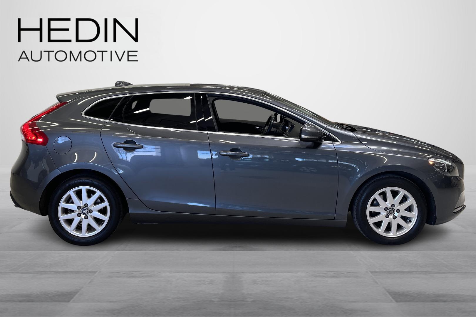 Volvo V40 2013