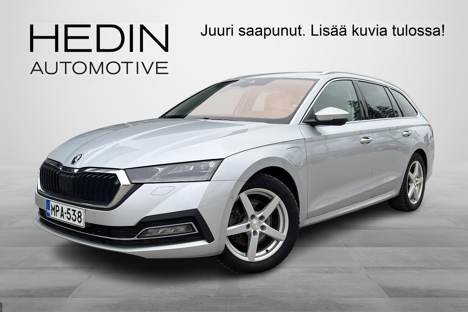 SKODA OCTAVIA 2021