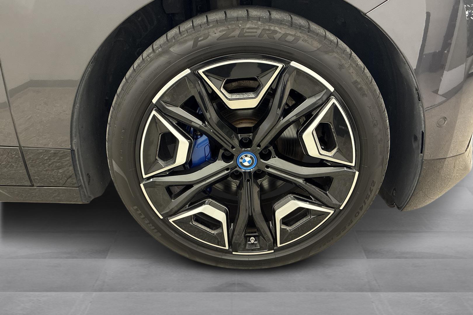 BMW iX 2022