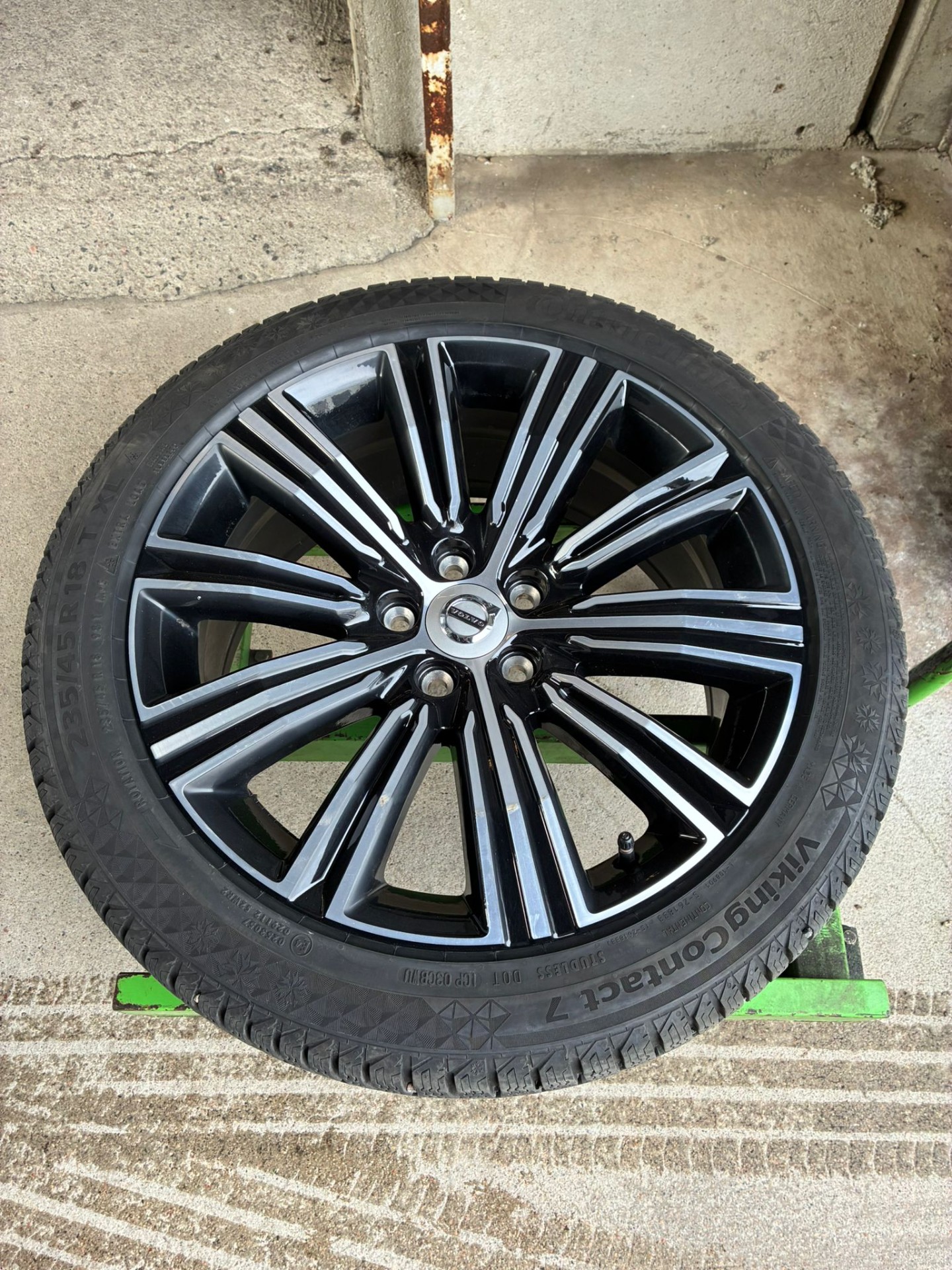 Volvo V60 2024