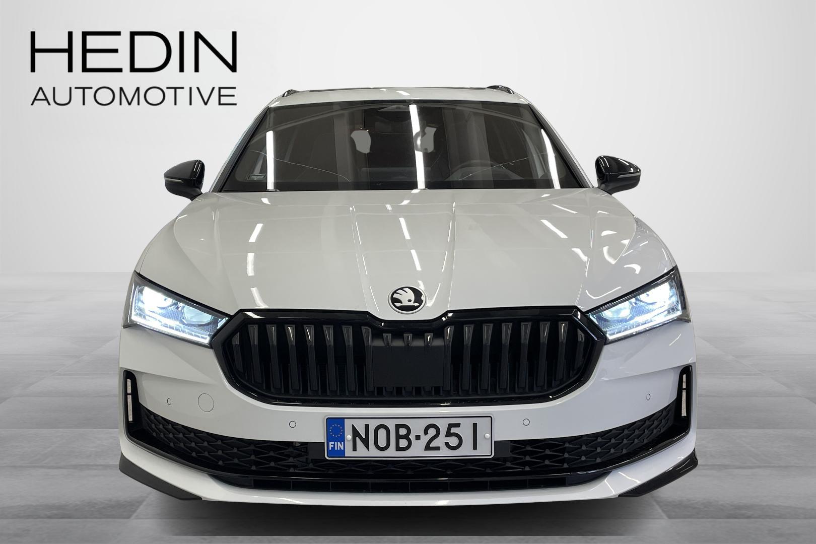 Skoda Superb 2025