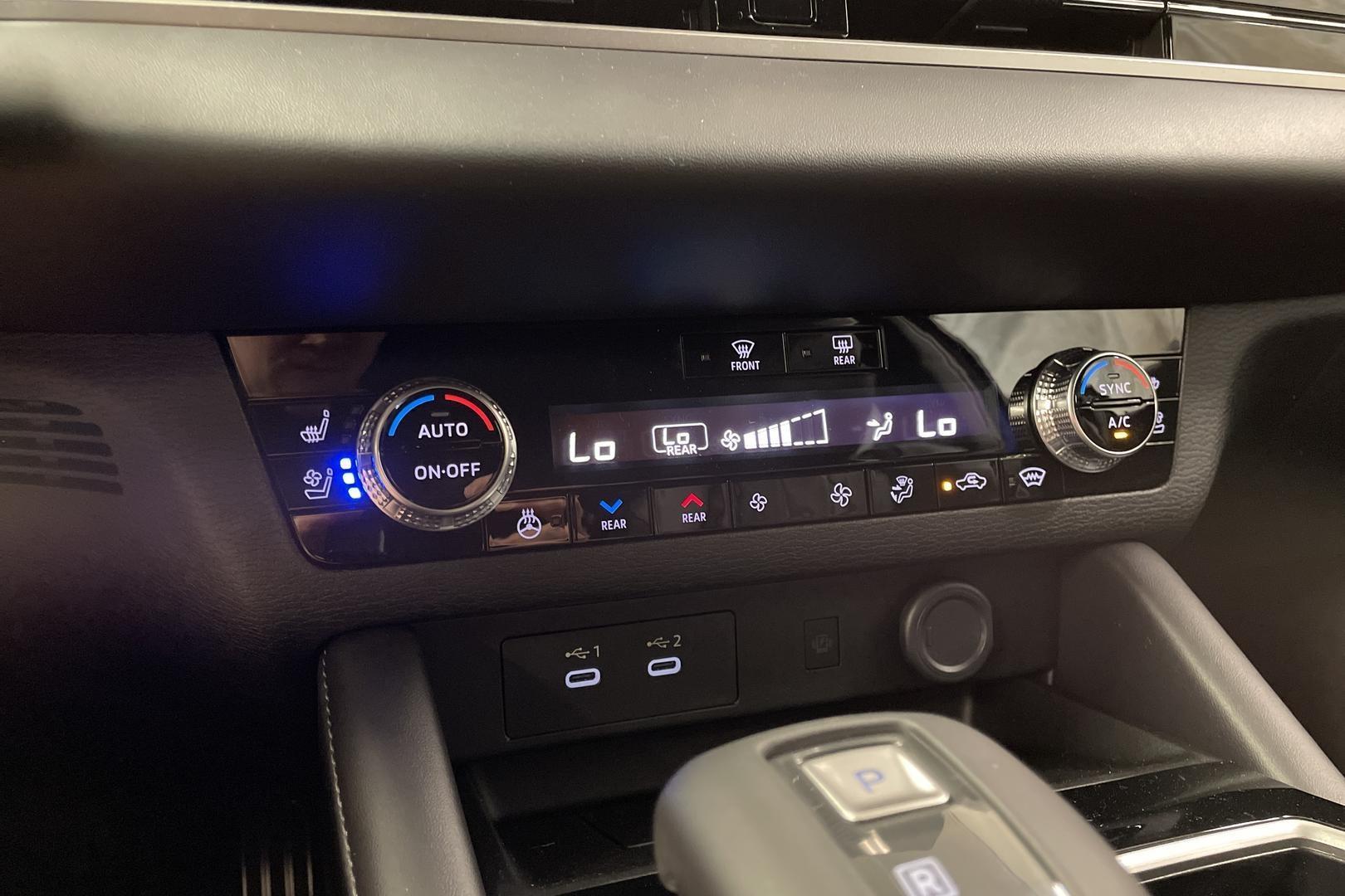 Mitsubishi Outlander 2026