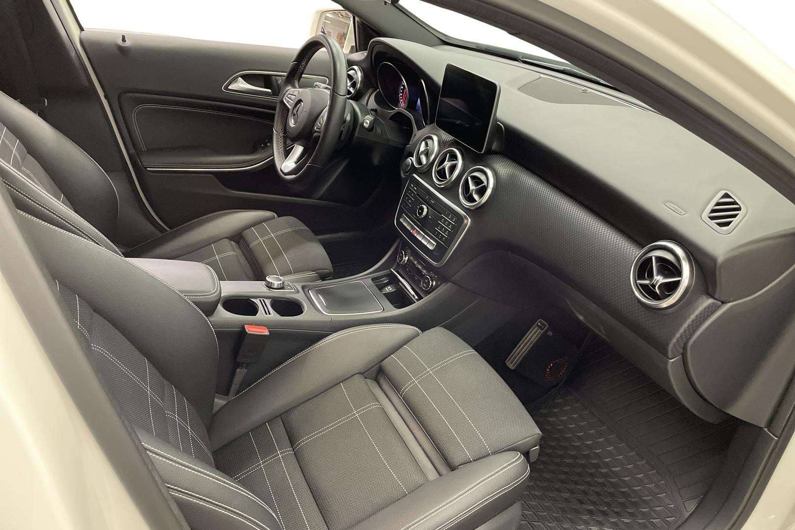 Mercedes-Benz A 2017