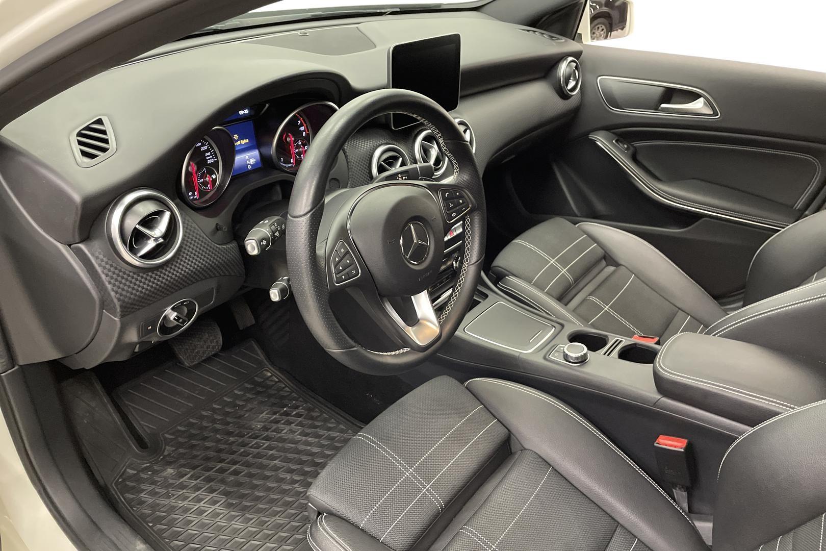 Mercedes-Benz A 2017