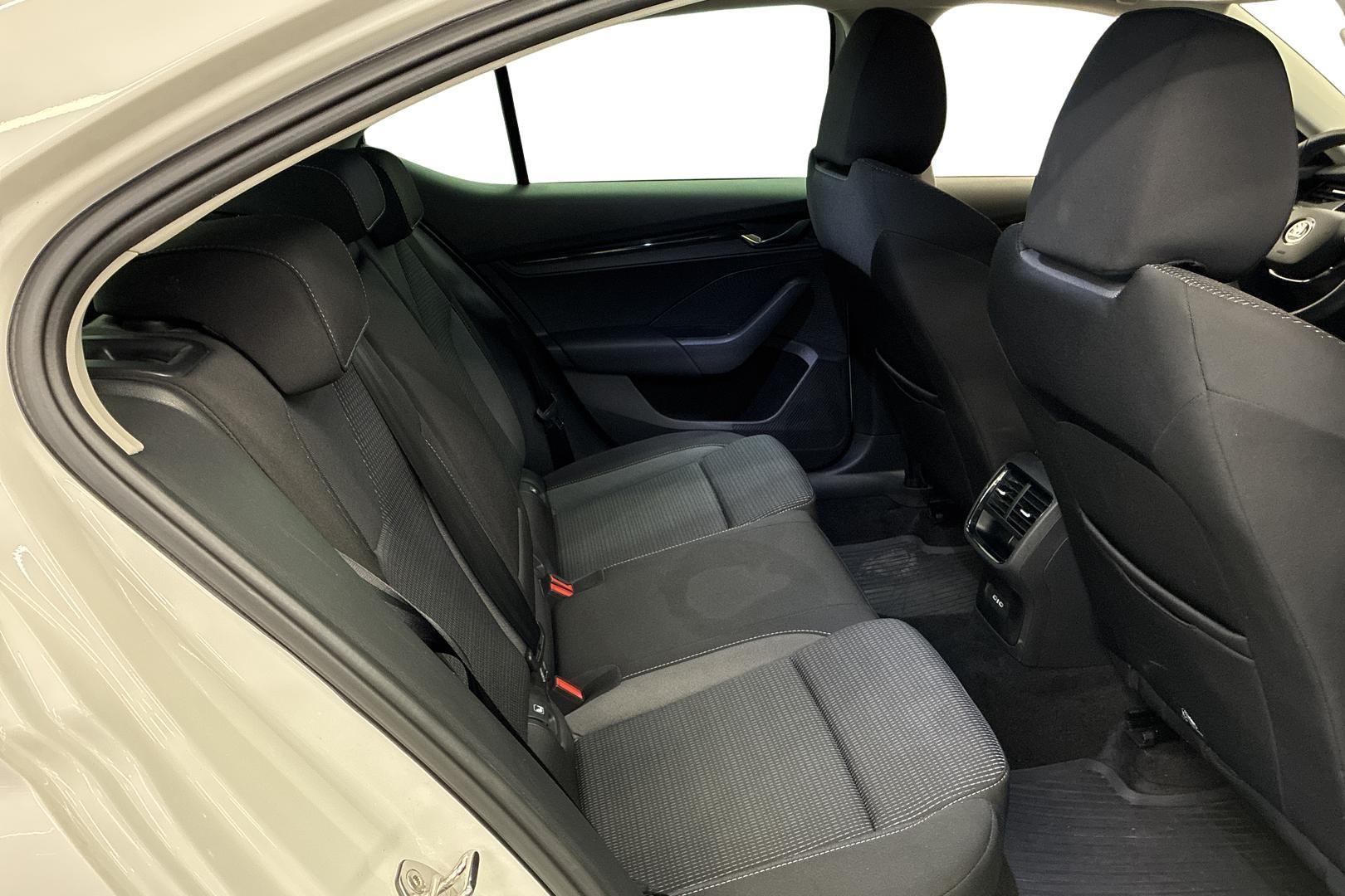 Skoda Octavia 11