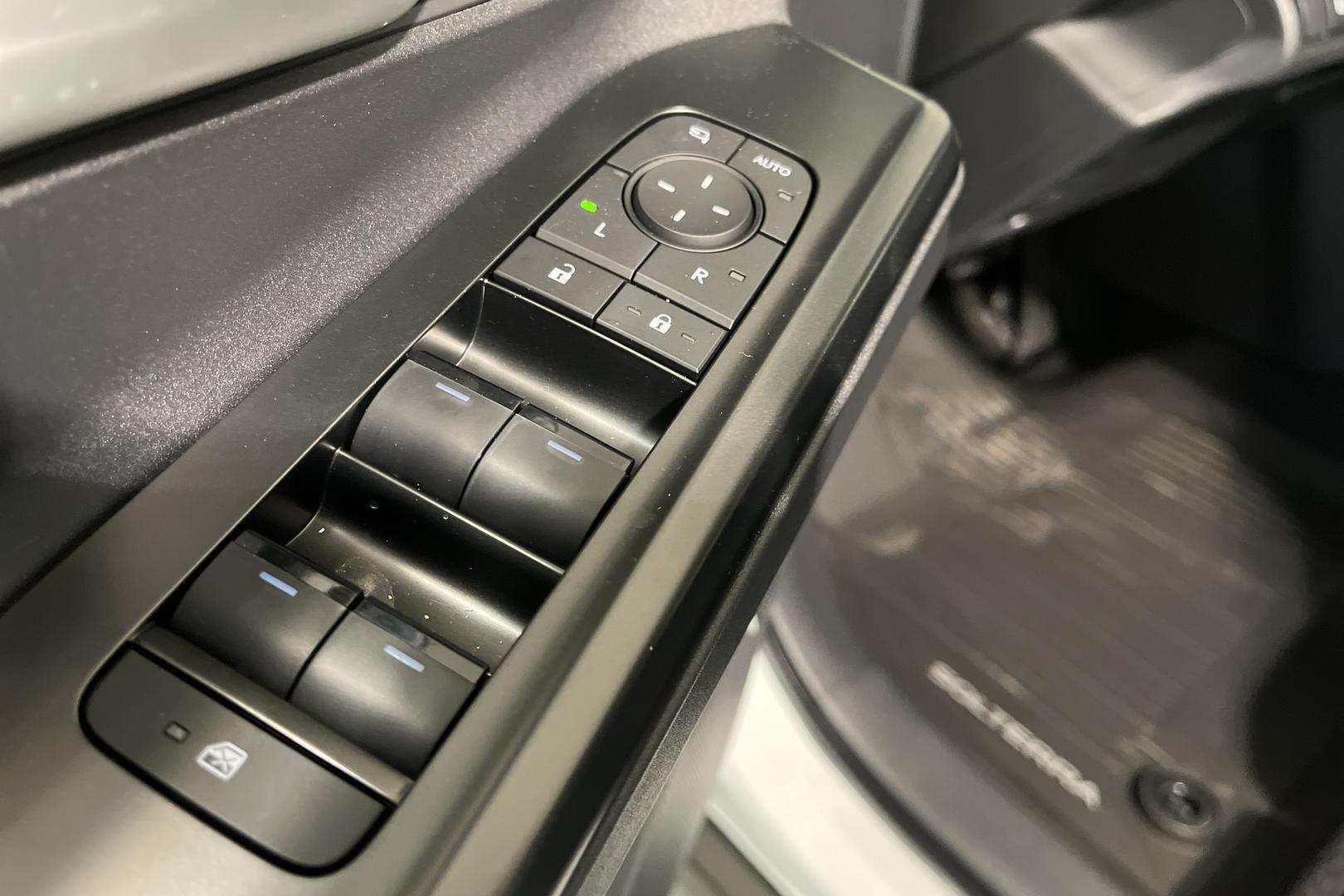Subaru Solterra 2025
