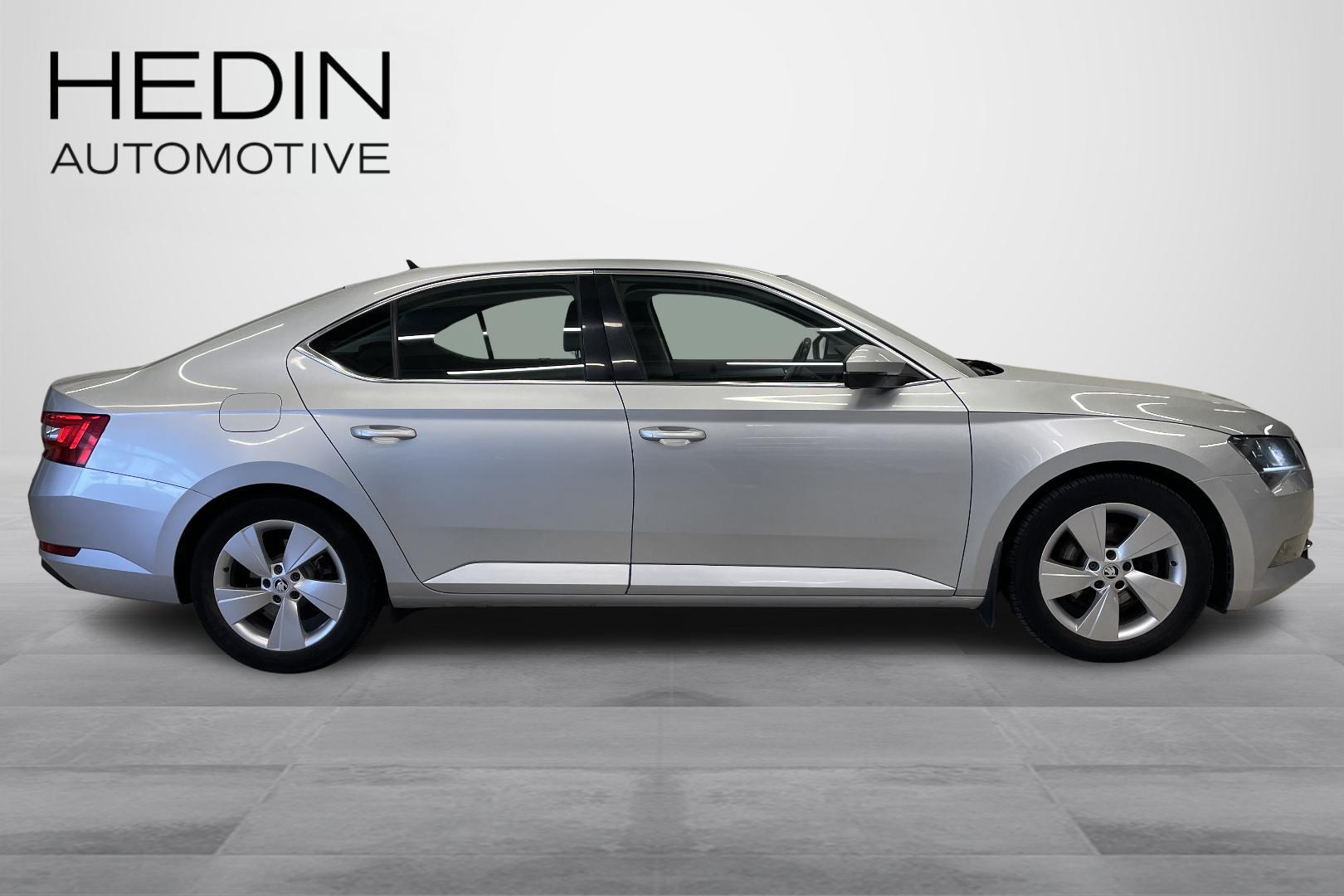 Skoda Superb 2016