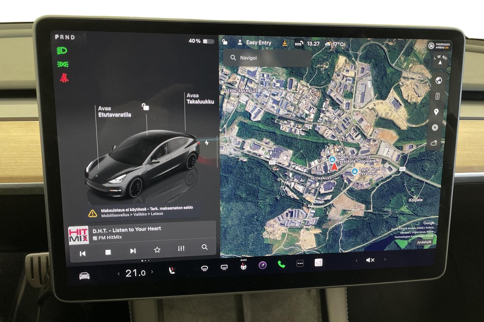 TESLA Model 3 2022