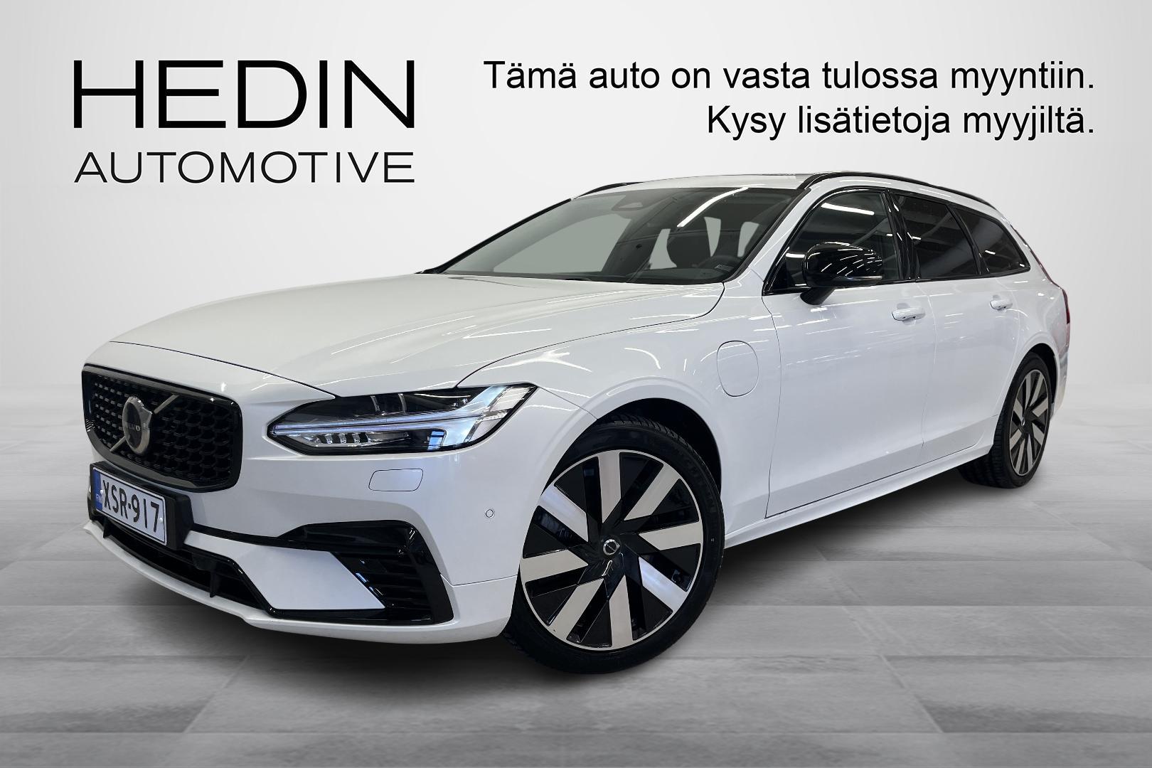 VOLVO V90 2024