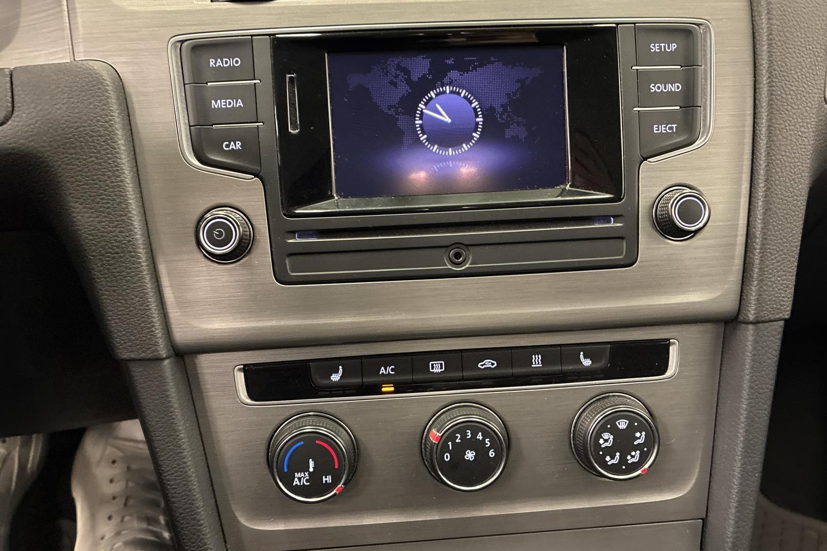 VOLKSWAGEN GOLF 2014