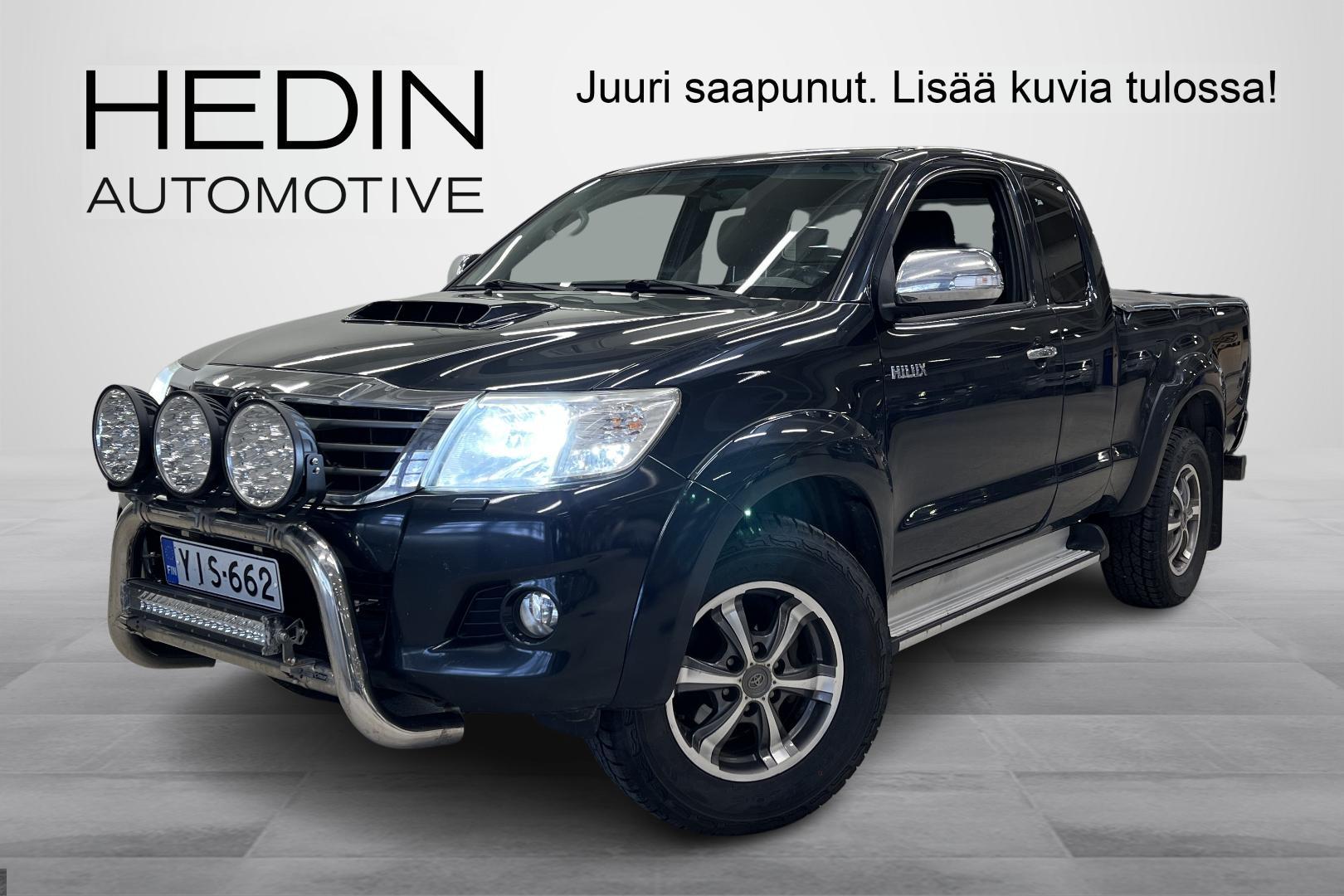 Toyota Hilux 2015