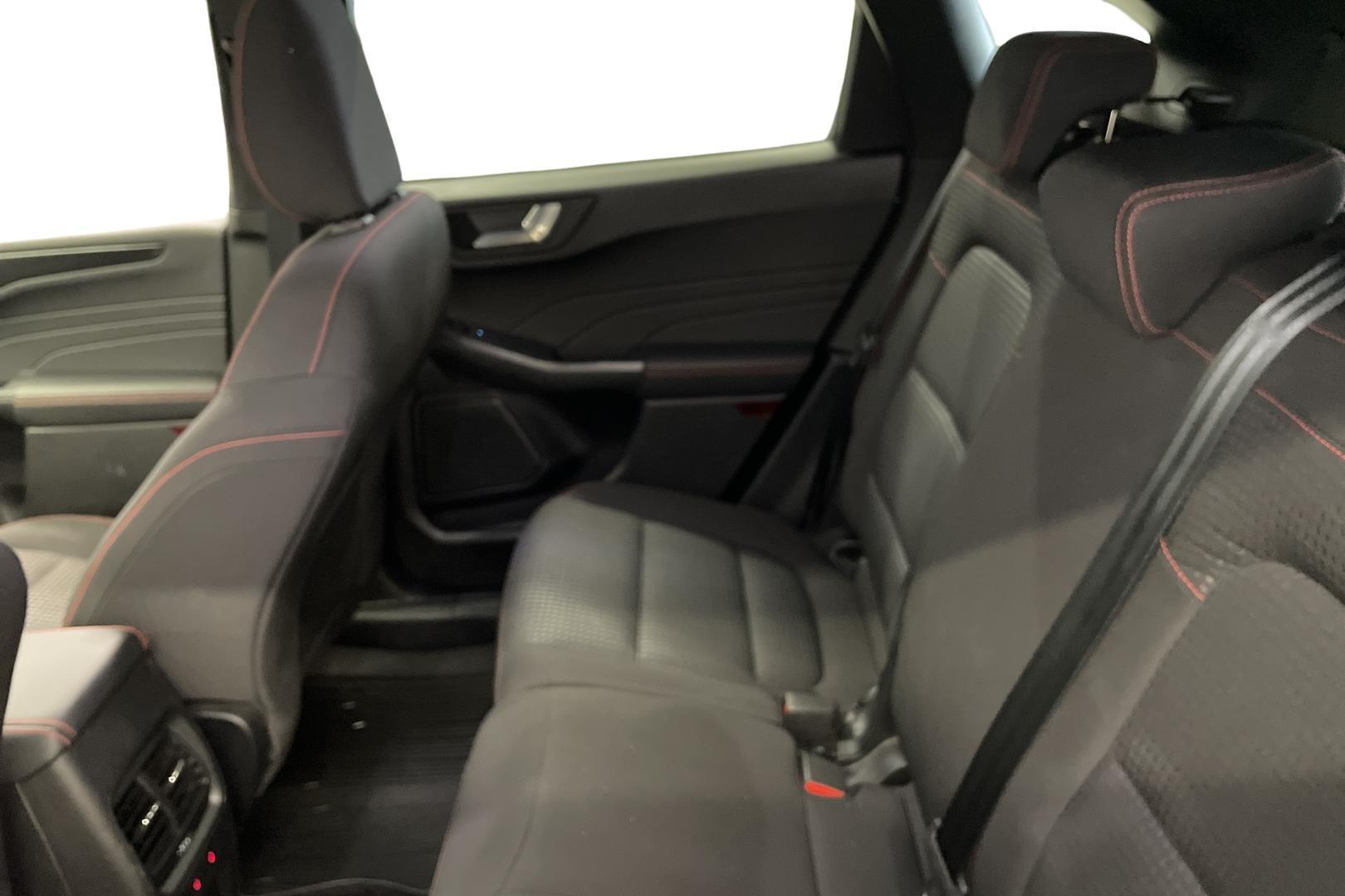 Ford Kuga 9