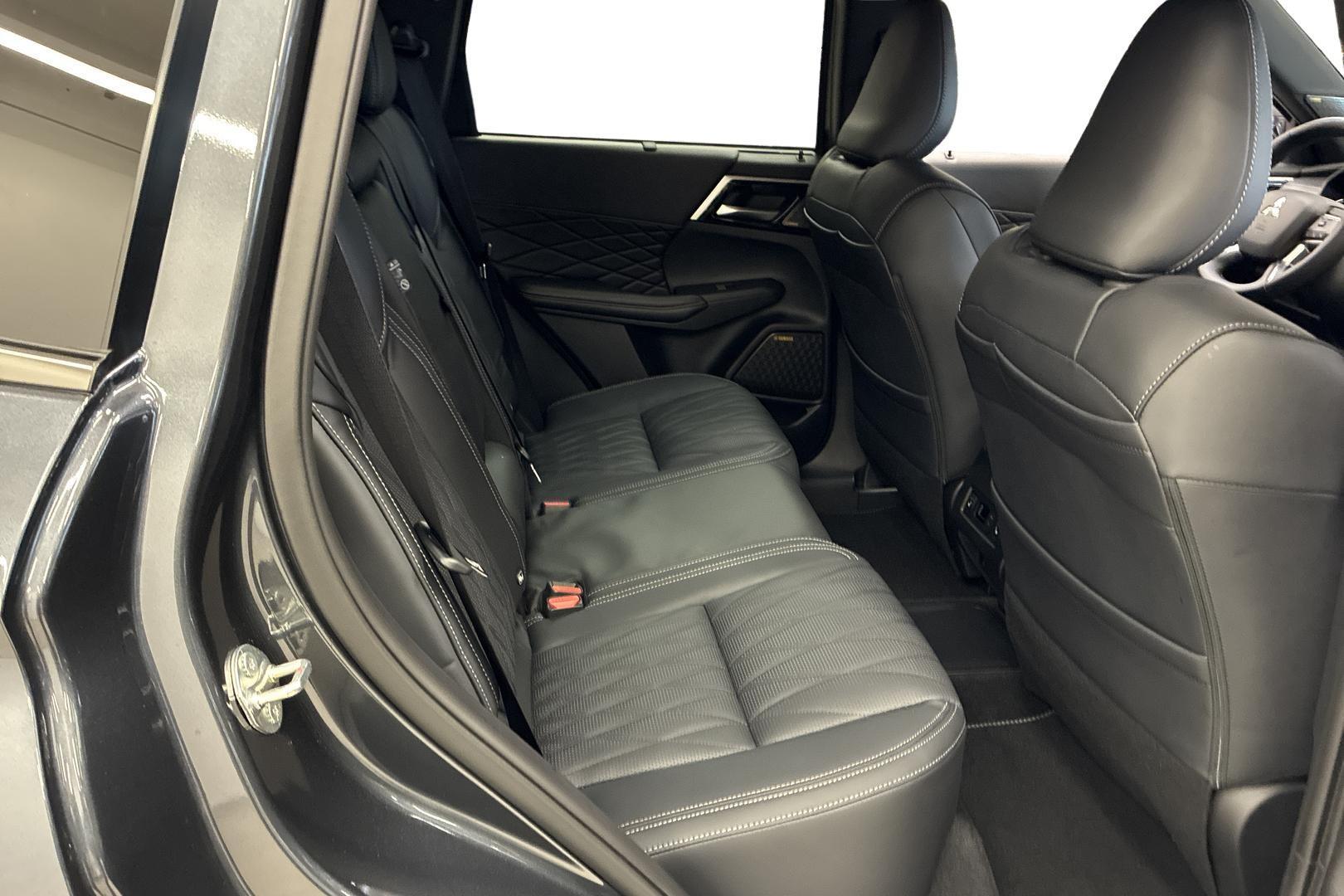 Mitsubishi Outlander 2026