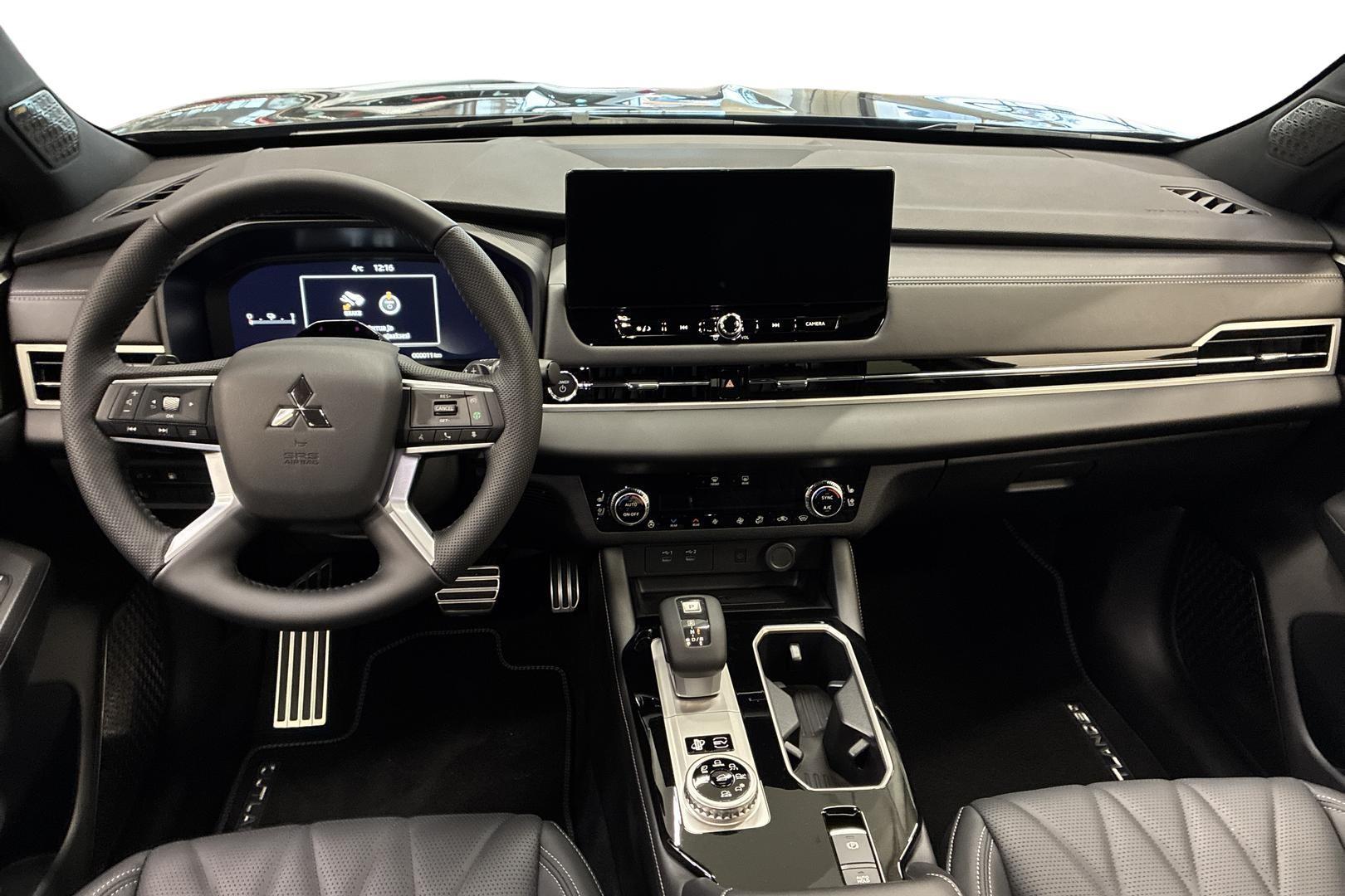 Mitsubishi Outlander 2026