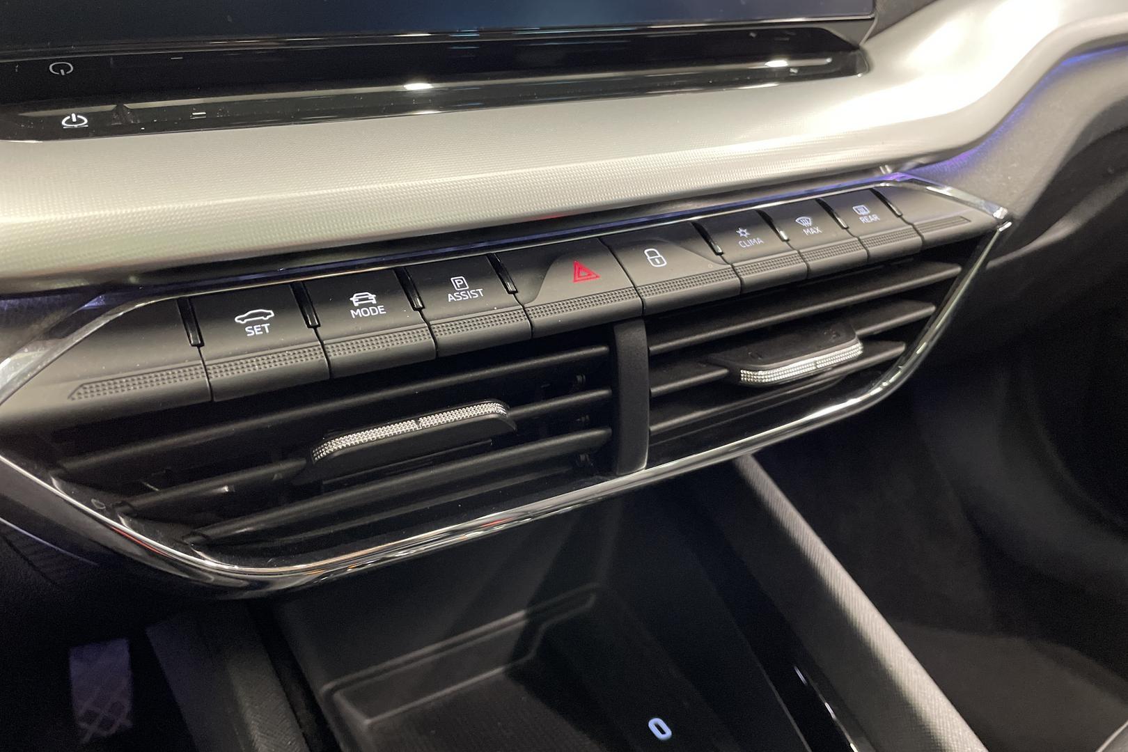 SKODA OCTAVIA 2020
