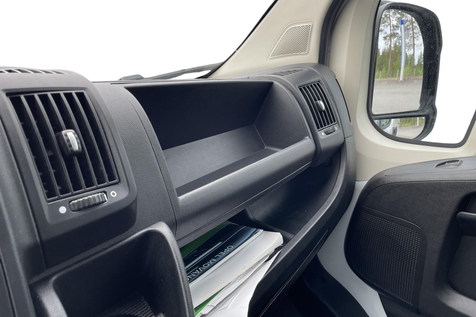 Opel Movano 2023