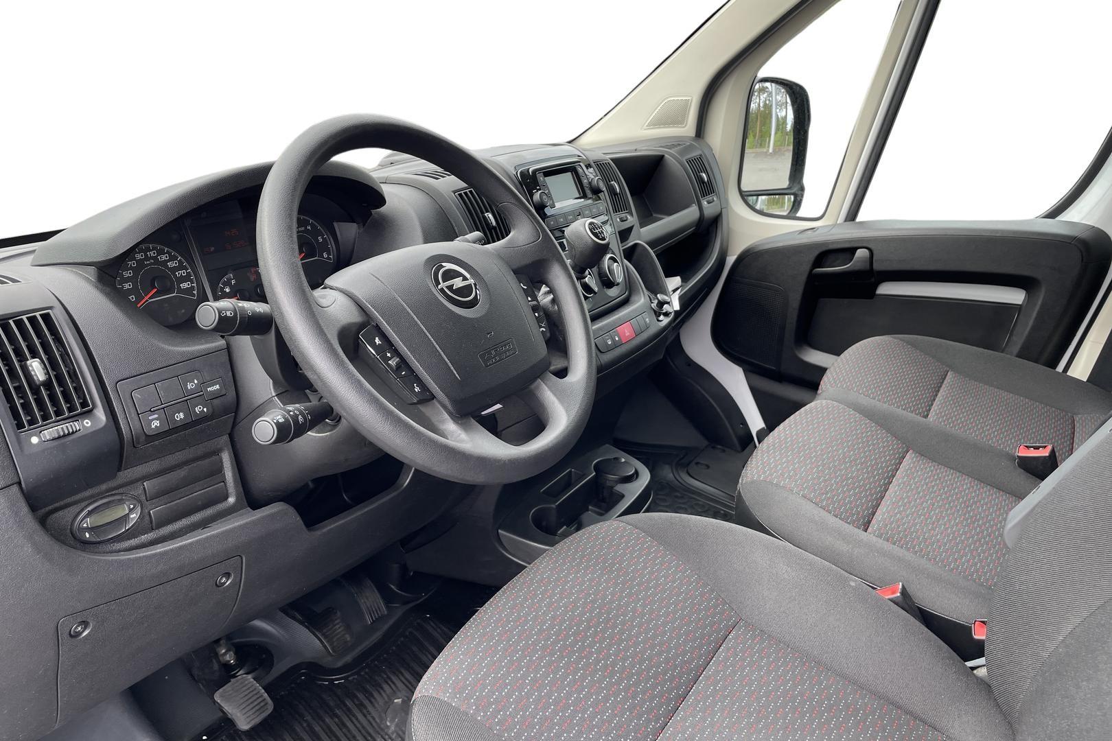 Opel Movano 2023