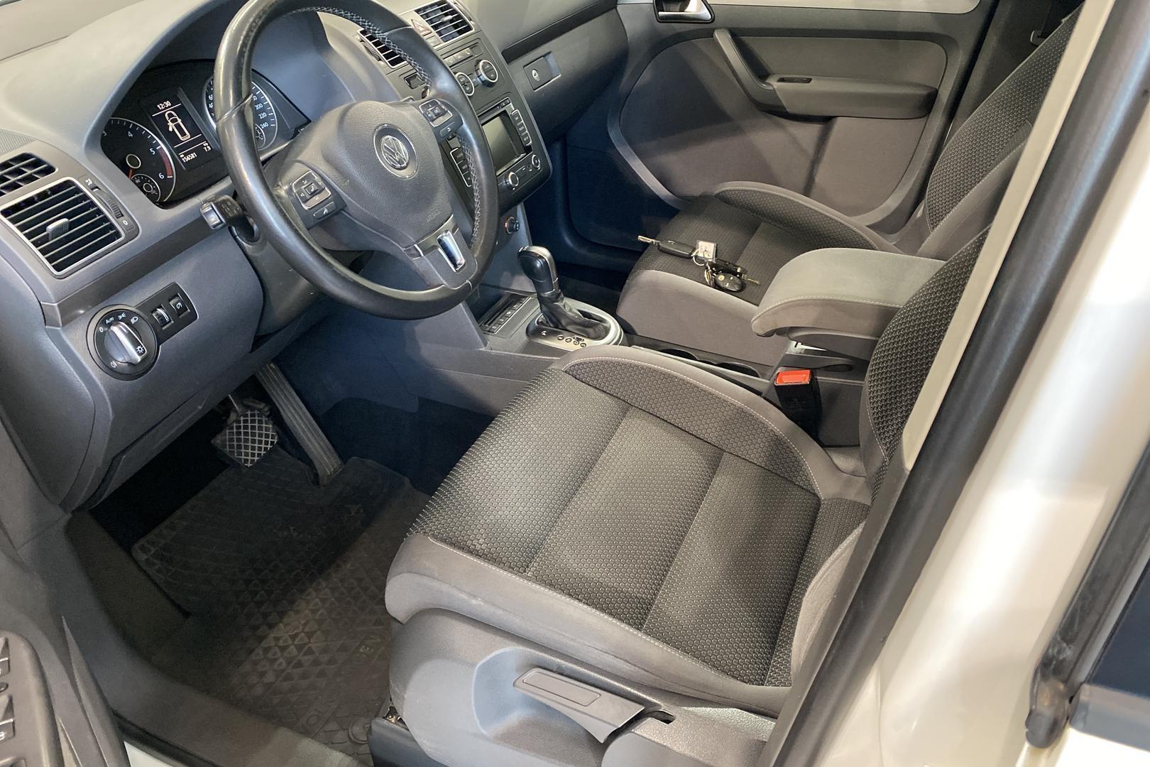 Volkswagen Touran 2014