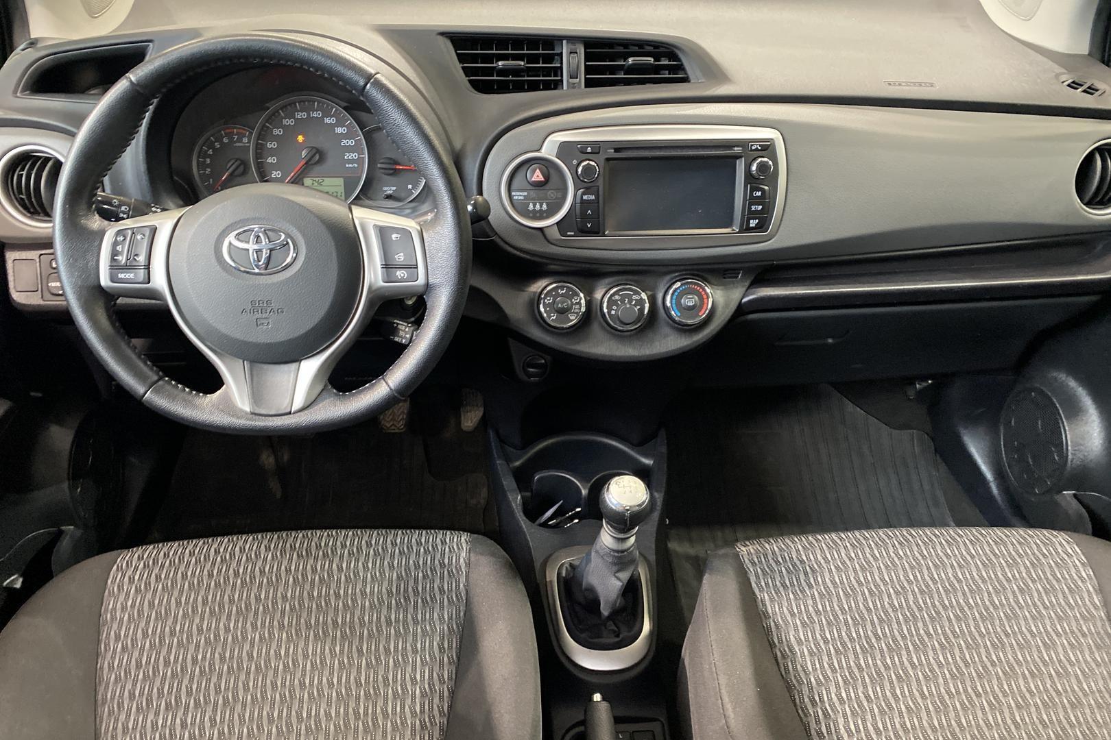 Toyota Yaris 2014