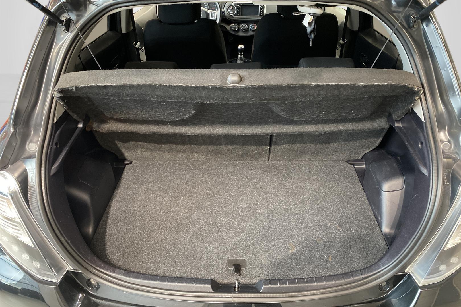 Toyota Yaris 2014