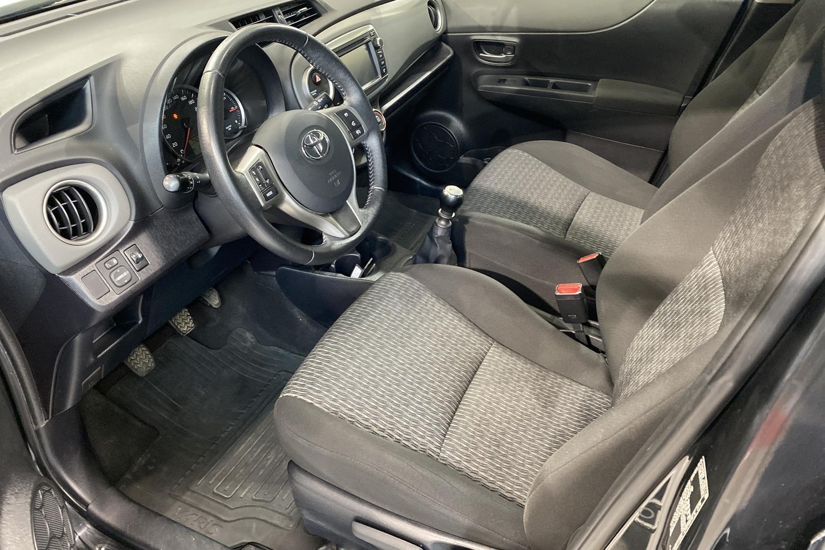 Toyota Yaris 2014