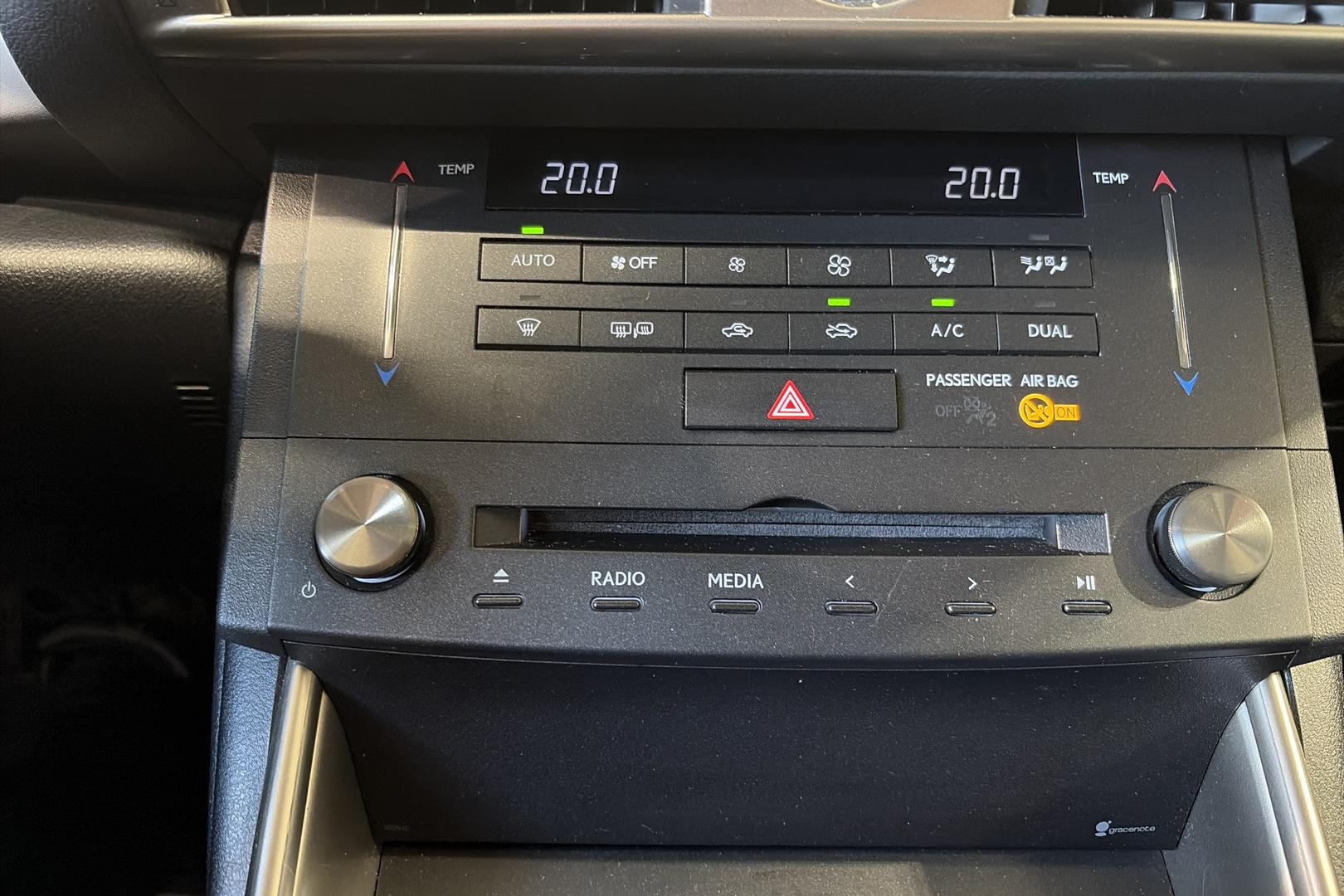 Lexus IS 2014