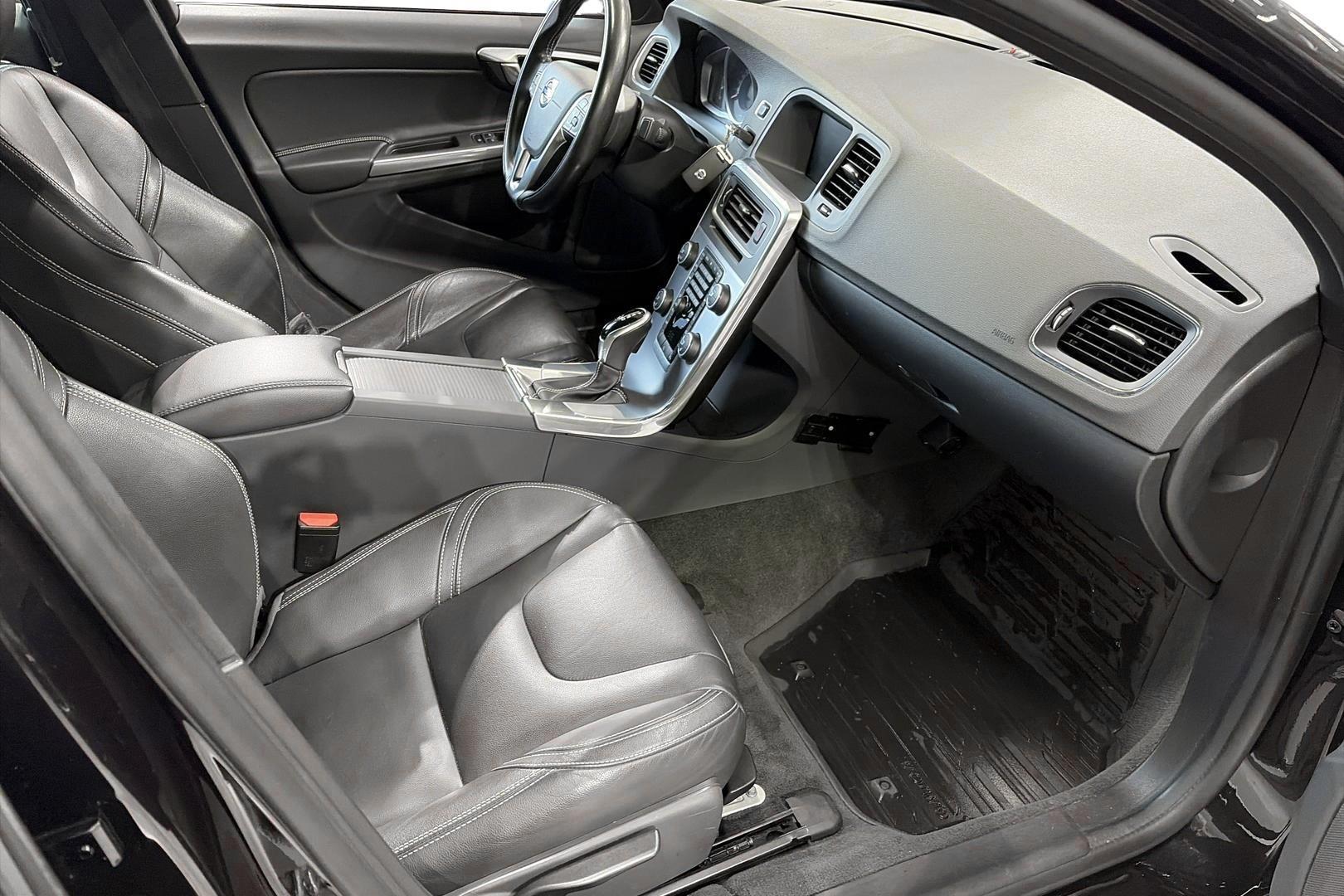 Volvo S60 14