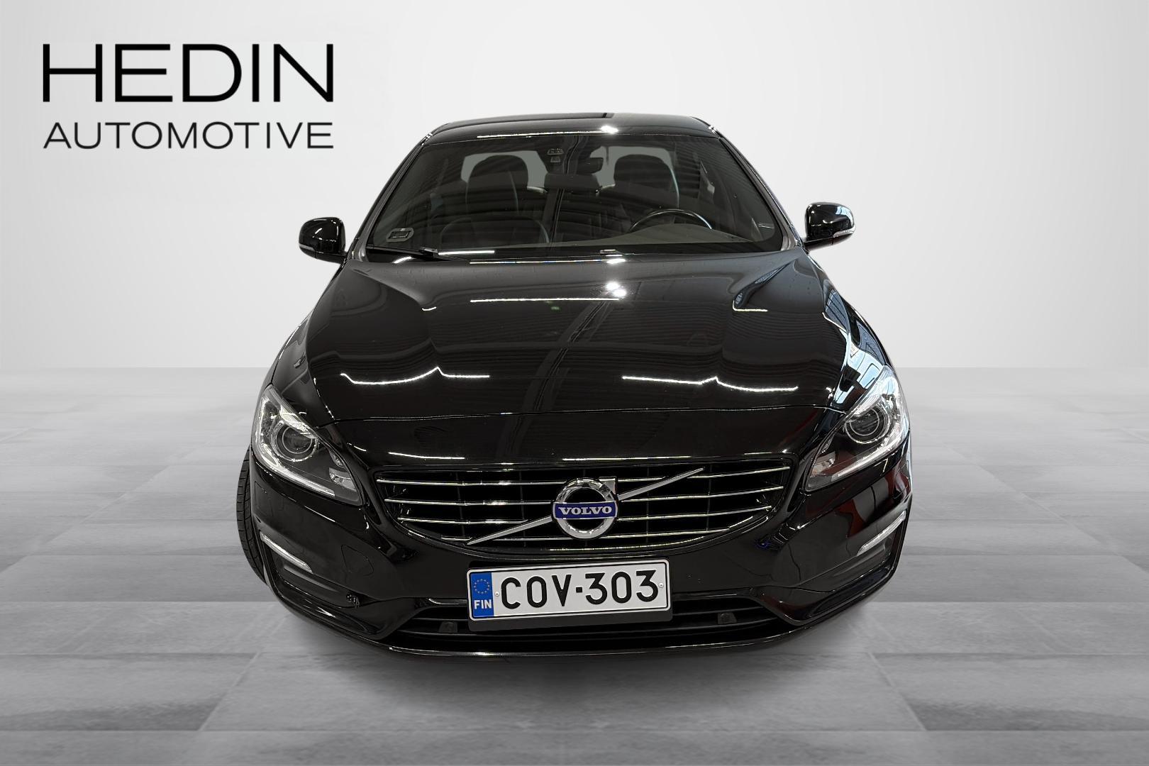 Volvo S60 5