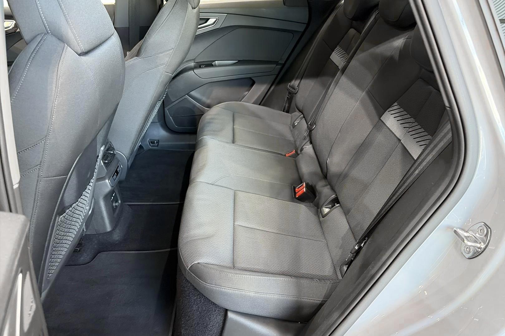 Audi Q4 e-tron 11