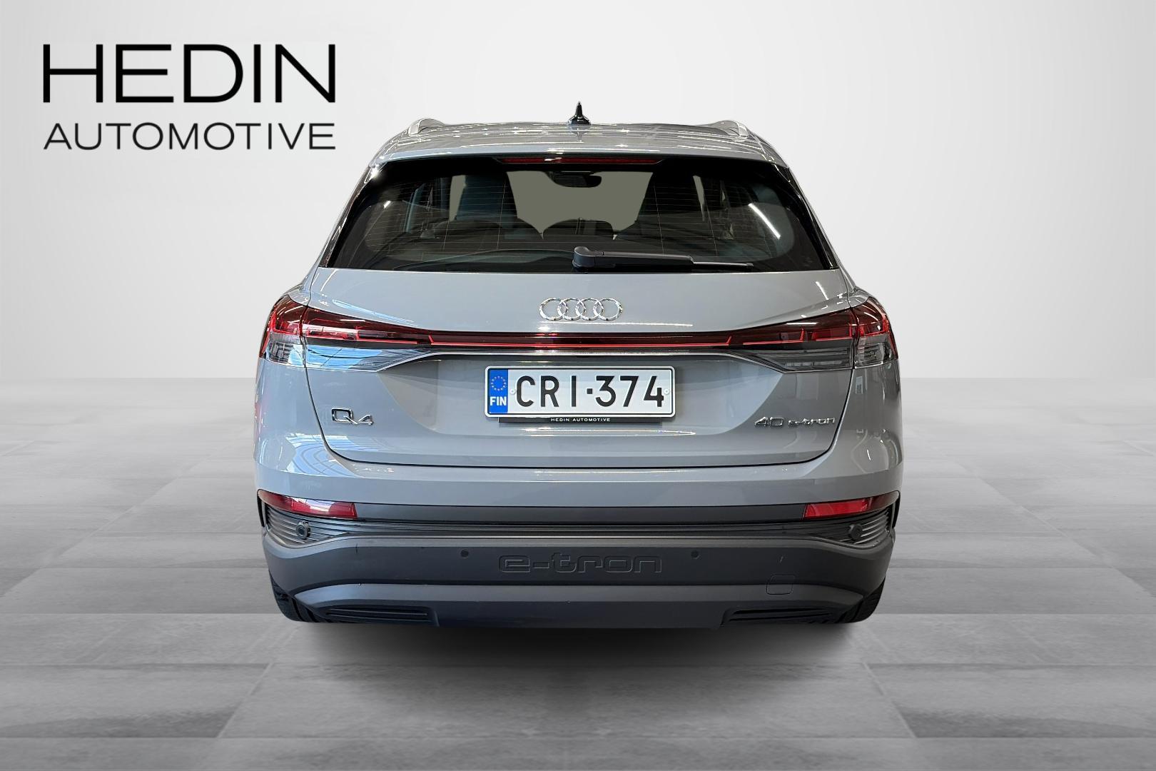 Audi Q4 e-tron 4
