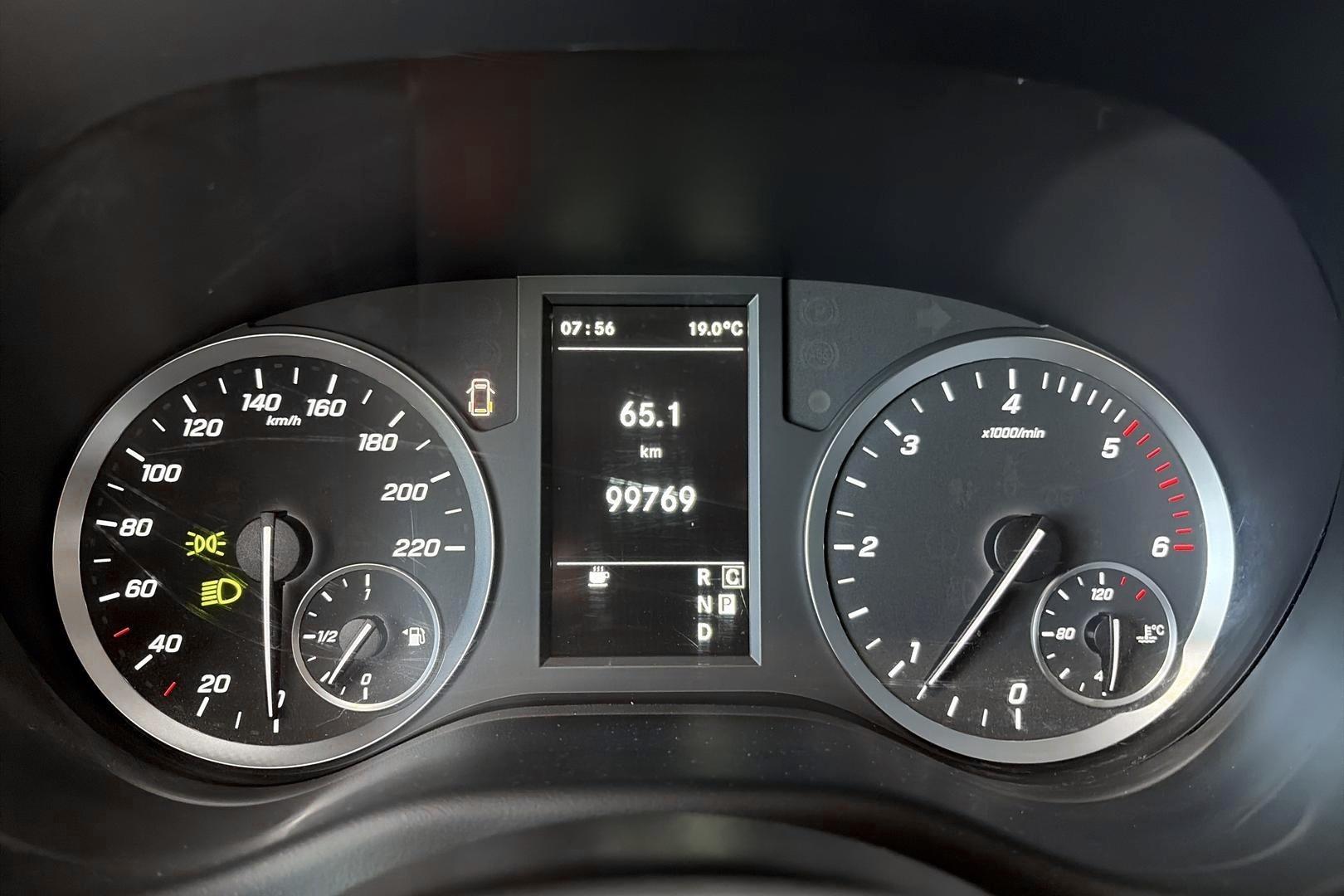 Mercedes-Benz Vito 2023