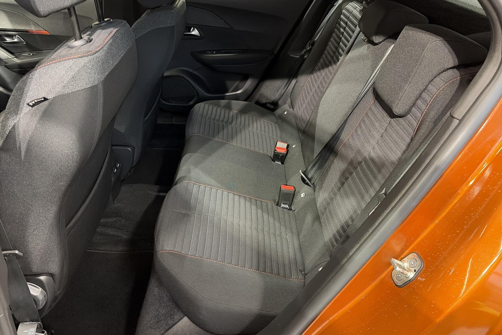 Peugeot e-2008 2023