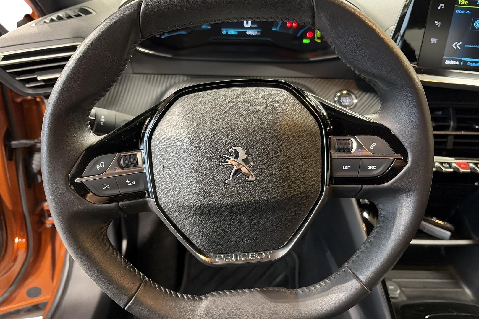 Peugeot e-2008 2023