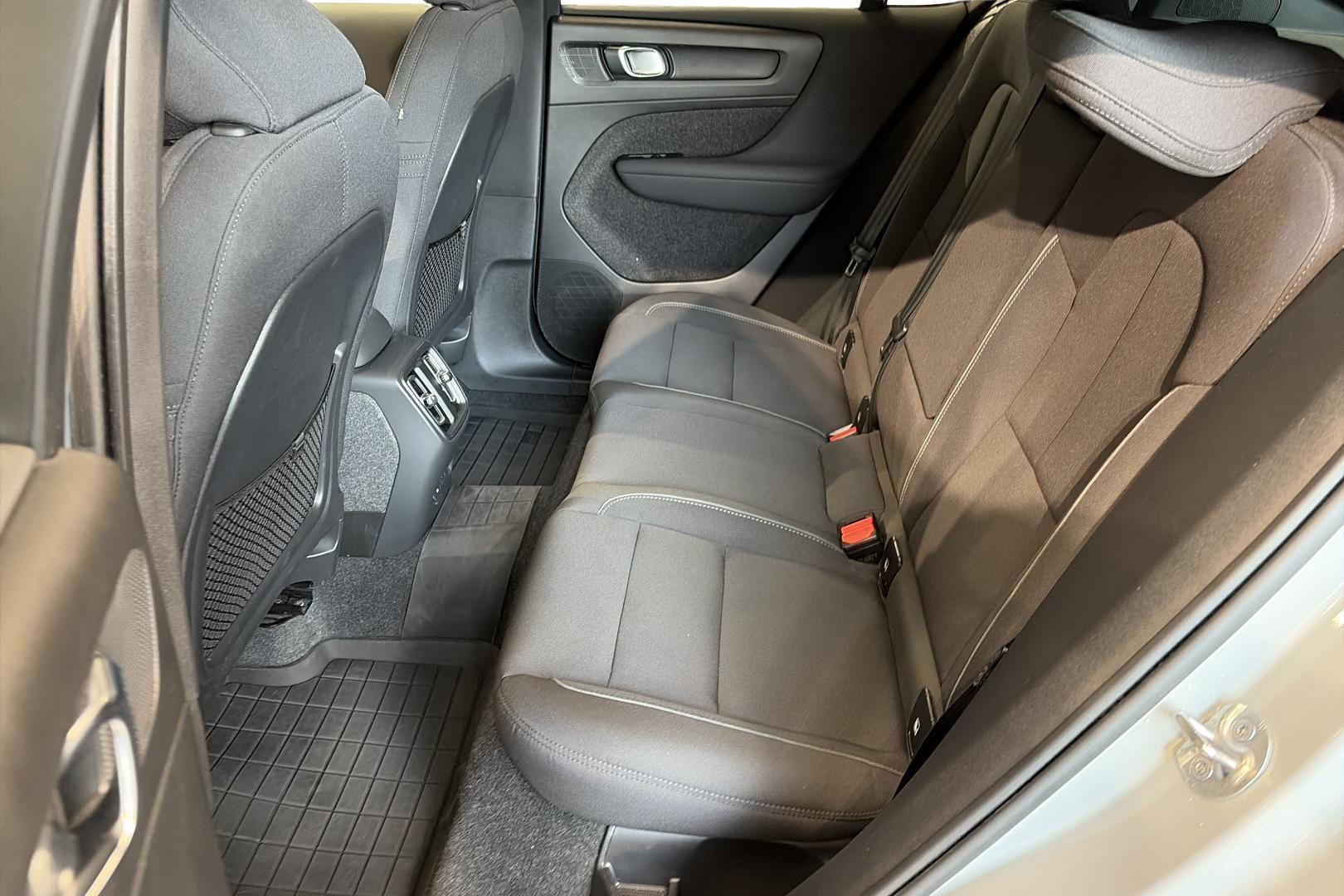 Volvo C40 2024