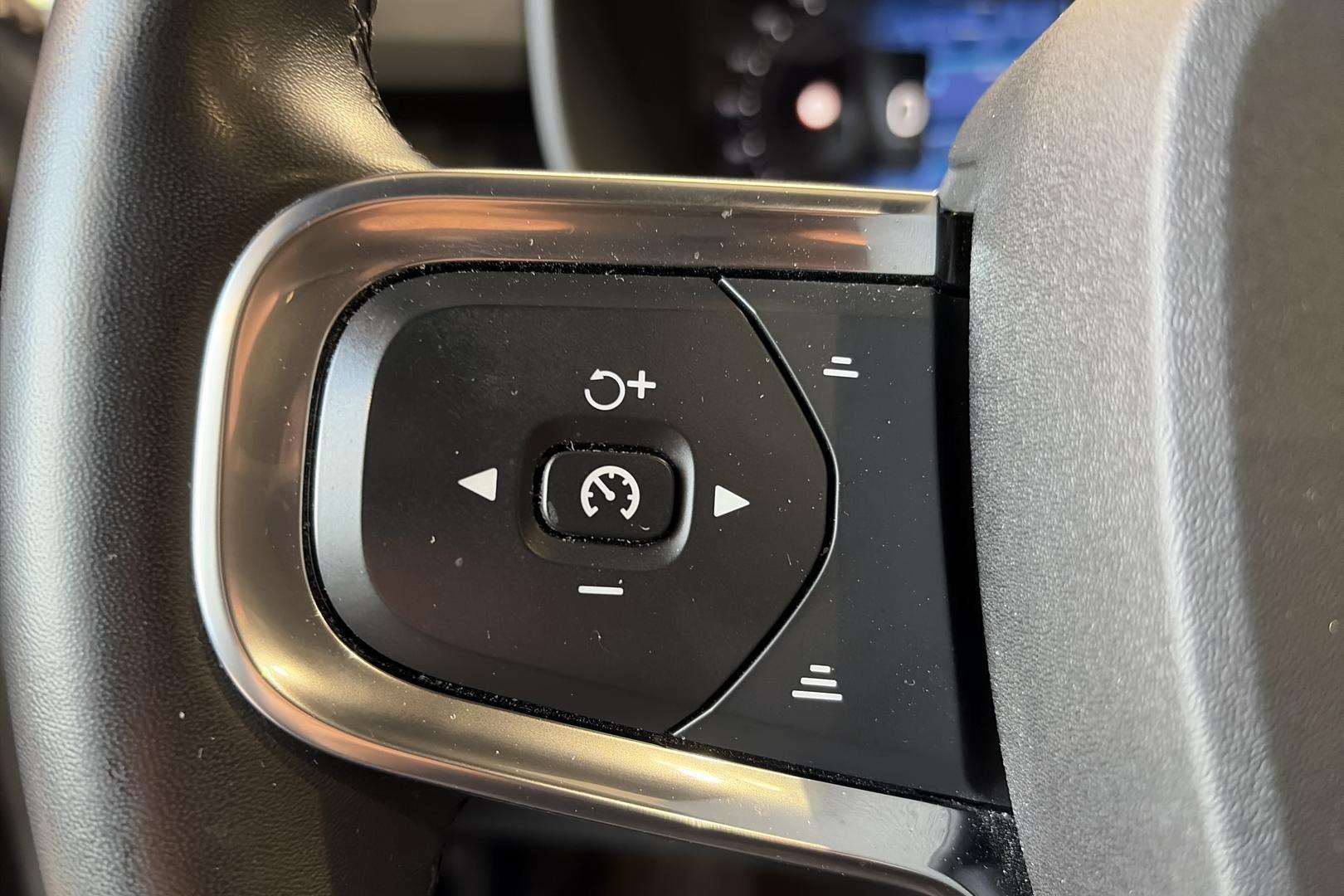 Volvo C40 2024