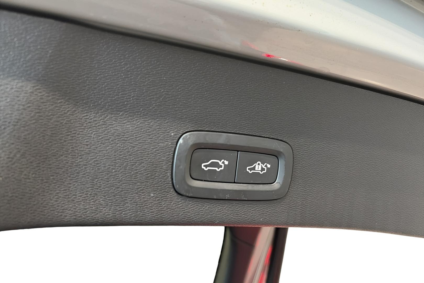 Volvo C40 2024
