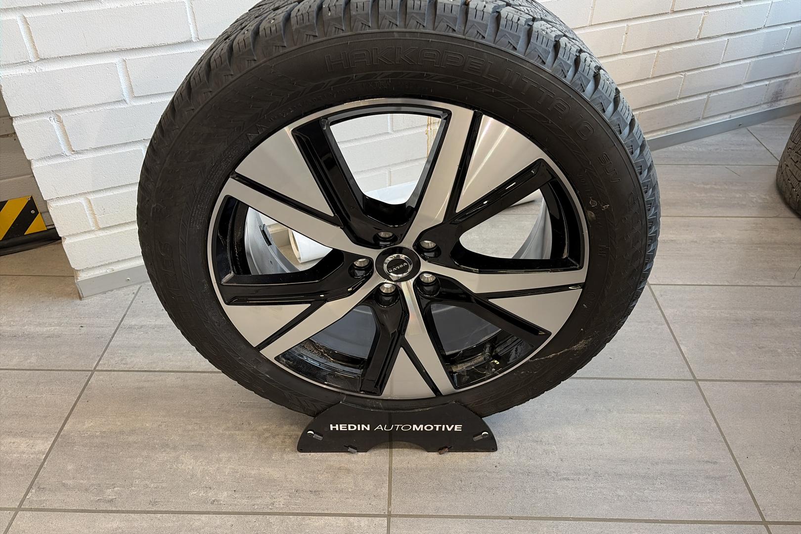 Volvo C40 2024