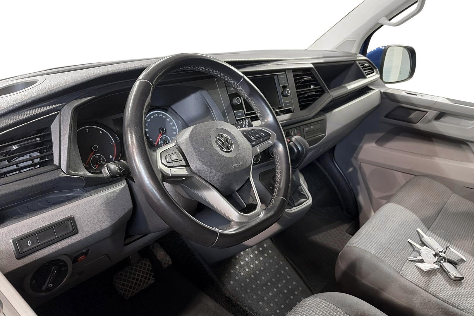 VOLKSWAGEN TRANSPORTER 2020