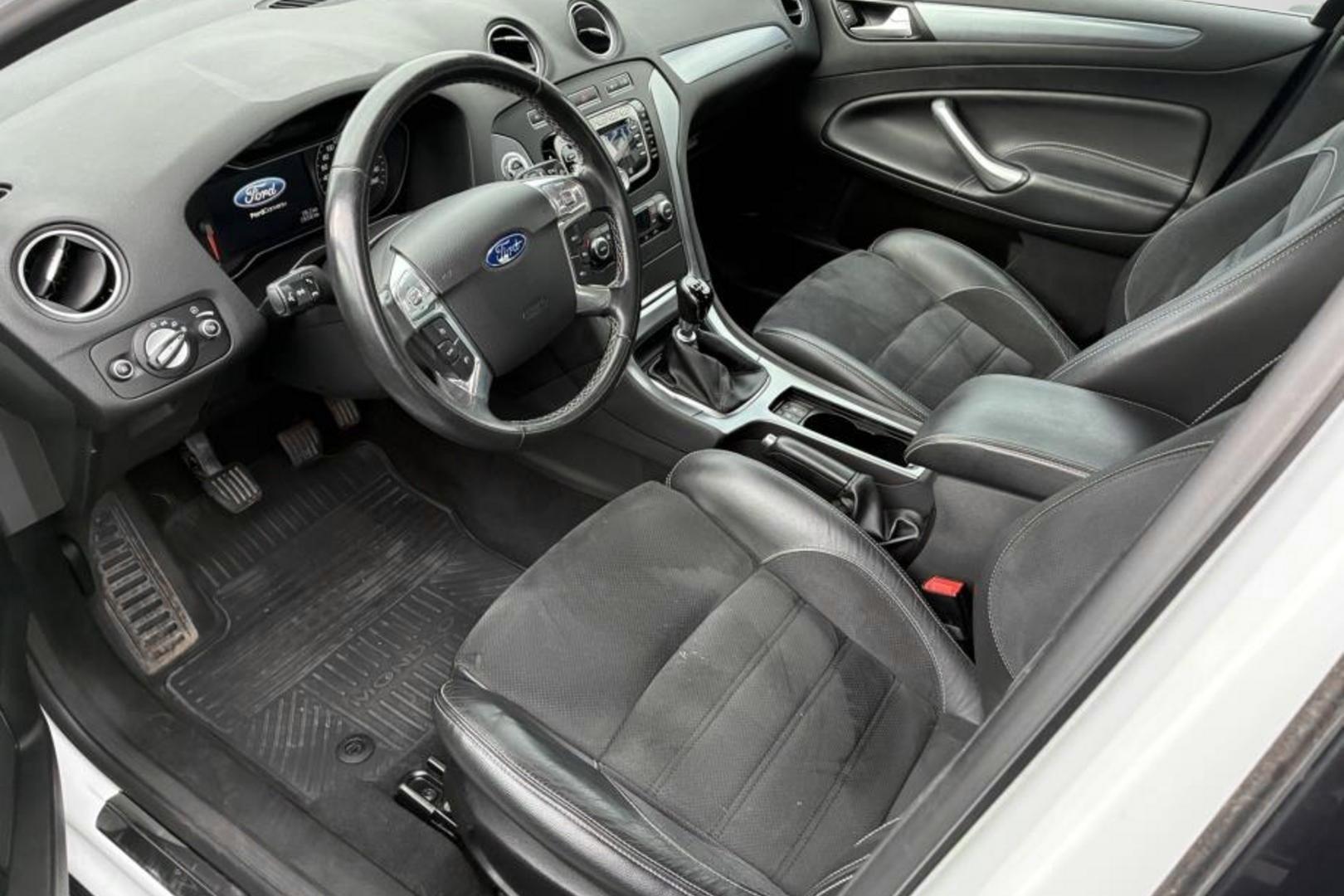 Ford Mondeo 2012