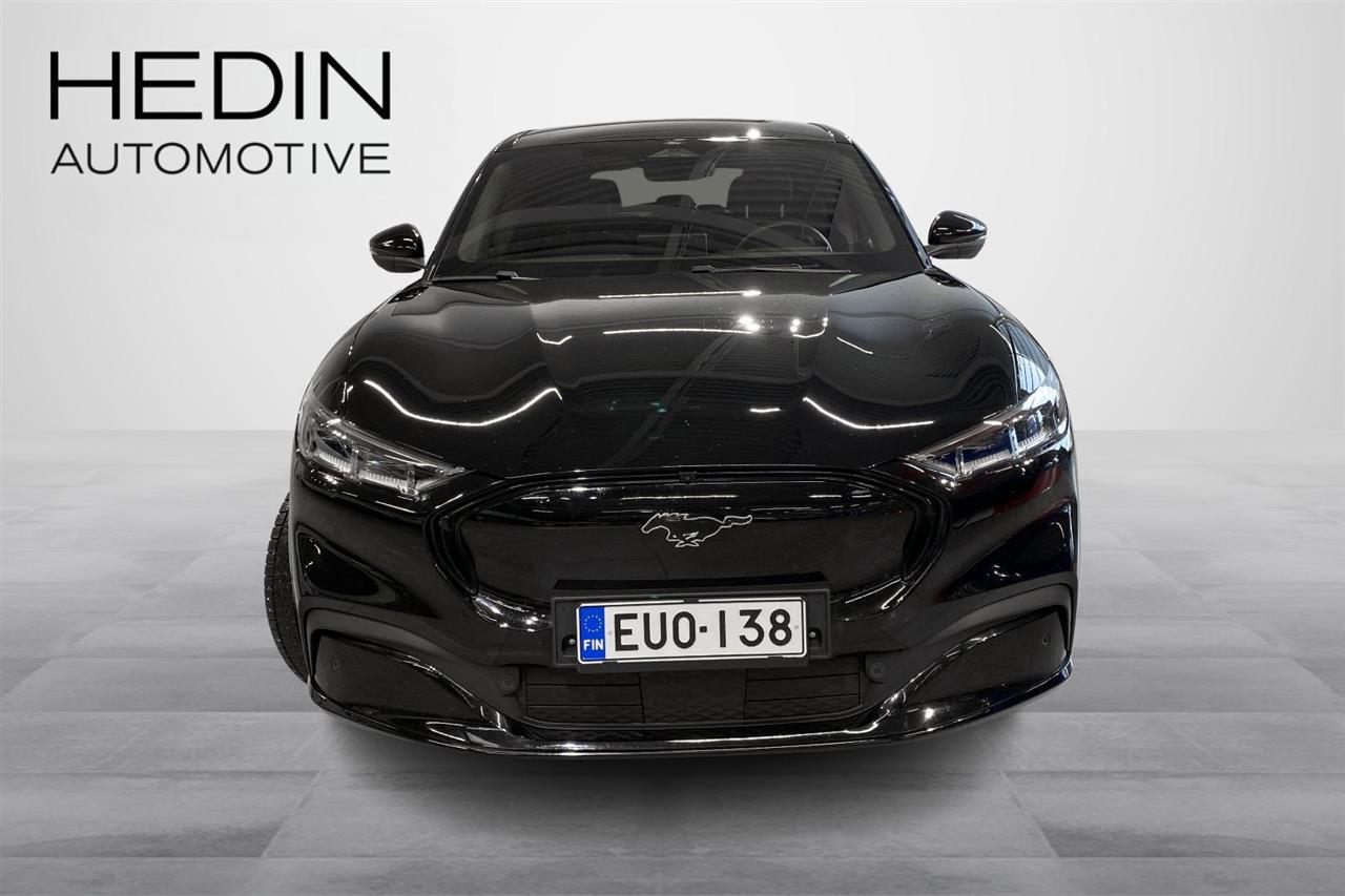 Ford Mustang Mach-E 2022