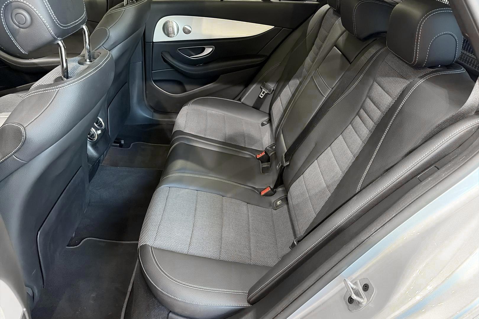 Mercedes-Benz E 2022