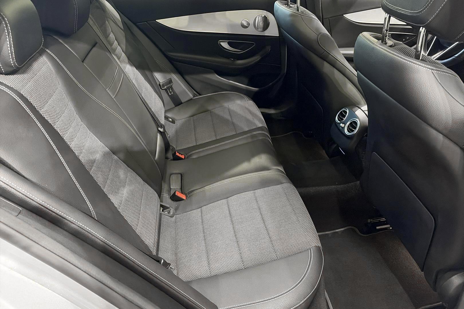 Mercedes-Benz E 2022
