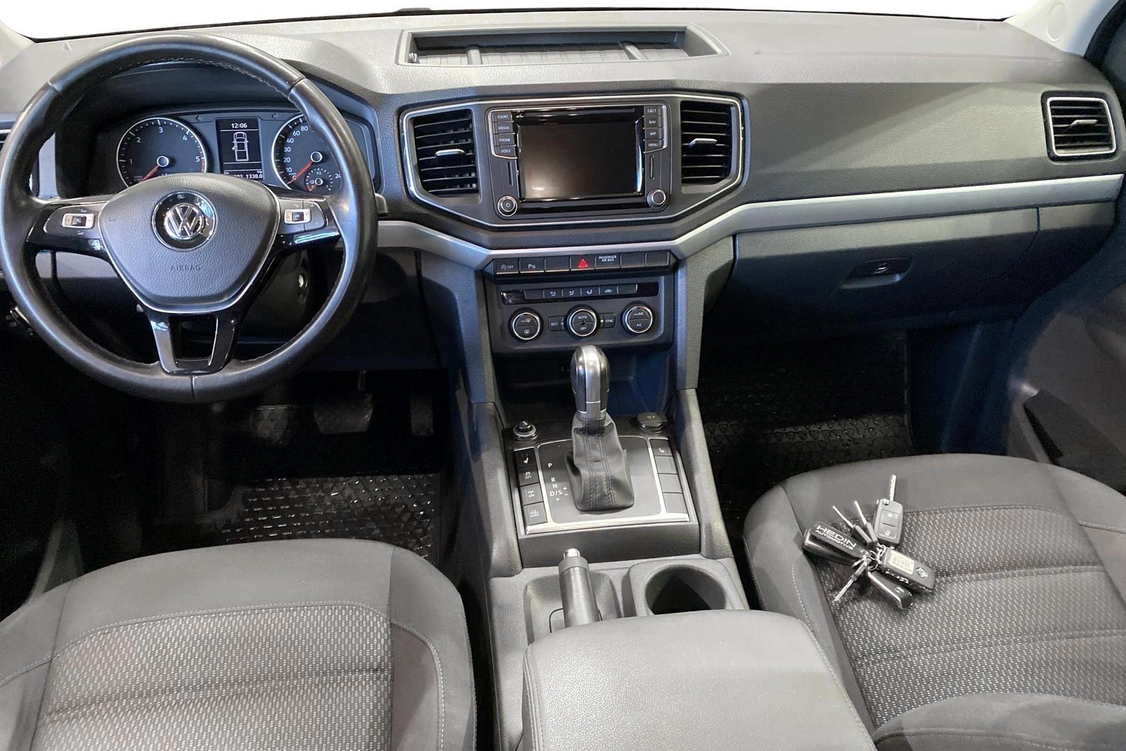 VOLKSWAGEN Amarok 2018