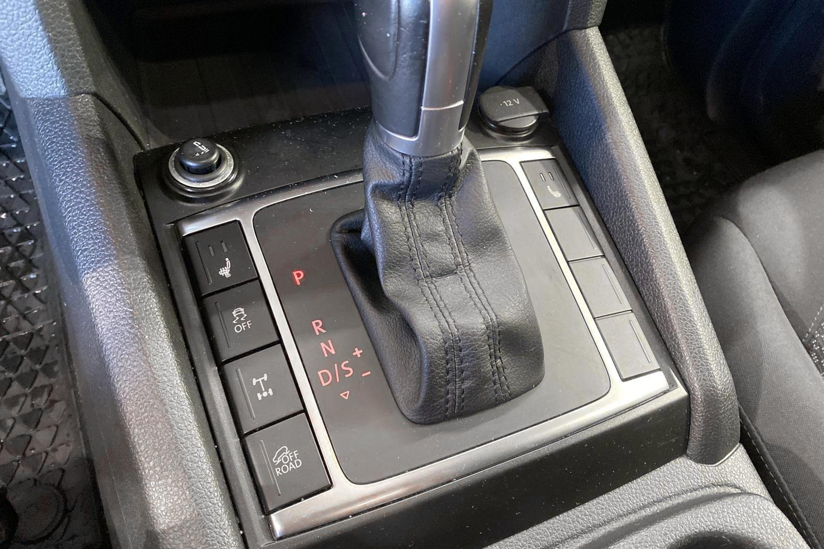 VOLKSWAGEN Amarok 2018